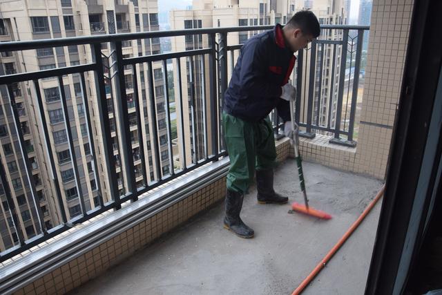 章丘专业防水2.jpg